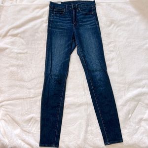 Women’s high rise skinny Gap 6L (28) jeans